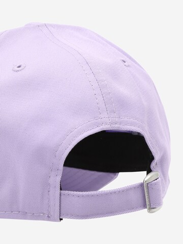 Casquette NEW ERA en violet