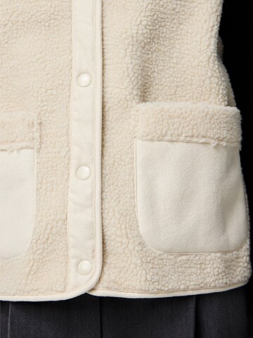 PIECES Vest 'PCJUNE' in Beige