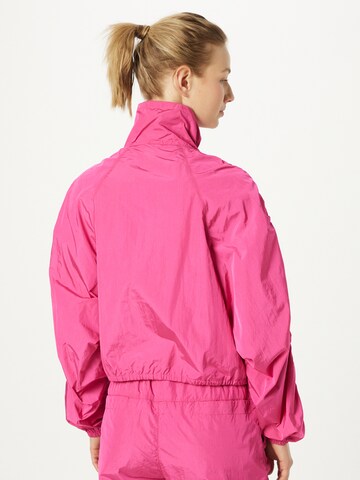 Giacca sportiva 'PARACHUTE' di Onzie in rosa