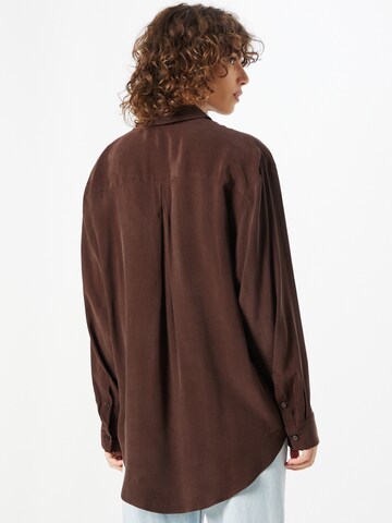 WEEKDAY Blouse 'Harper' in Brown