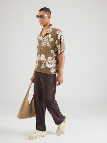 GAP Regular fit Риза в кафяво