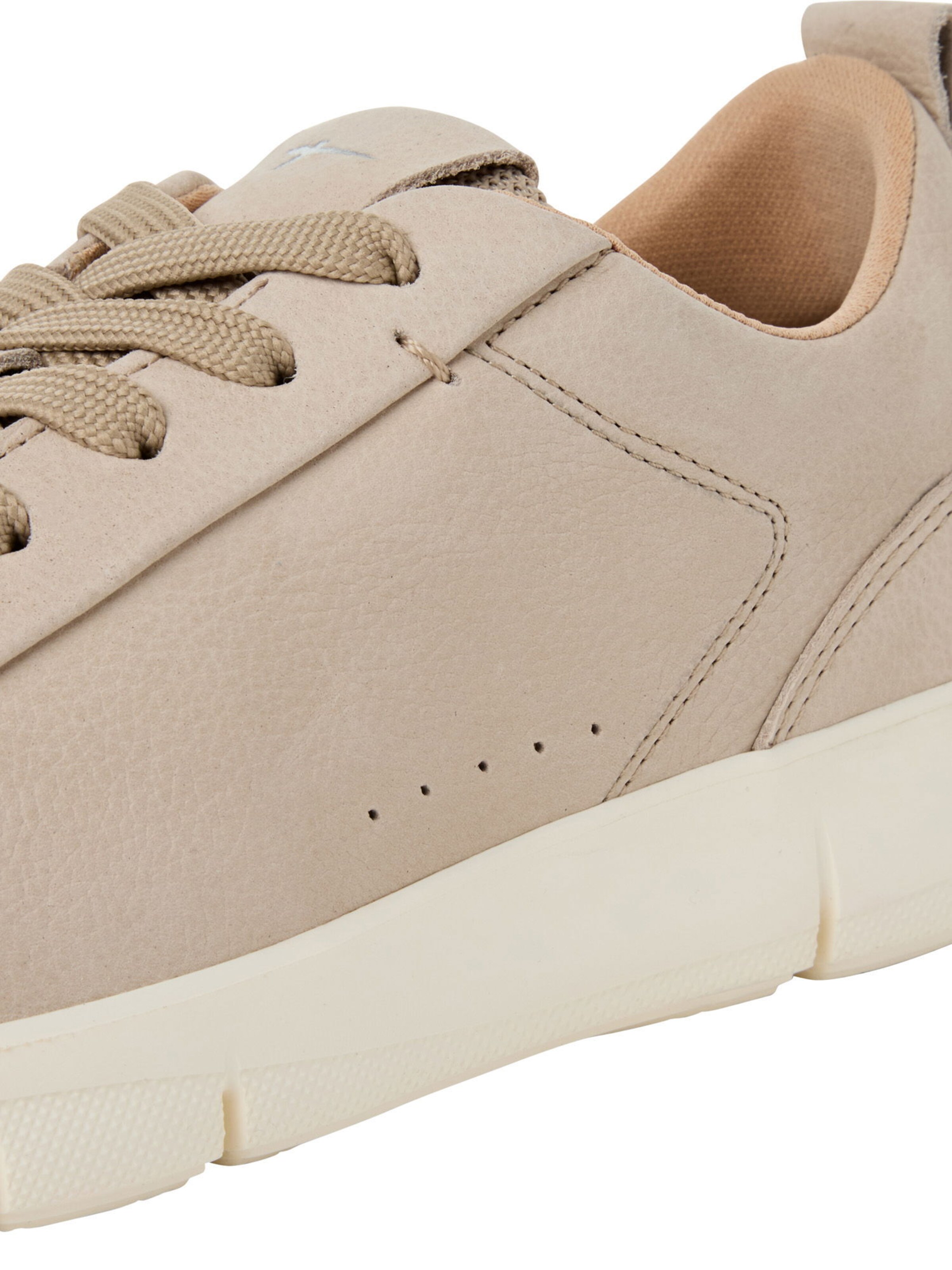 Tamaris - Sapatilhas baixas em castanho