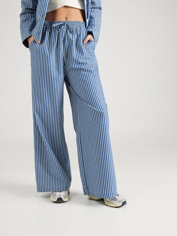 Lollys Laundry Wide leg Broek 'Liam' in Blauw: voorkant