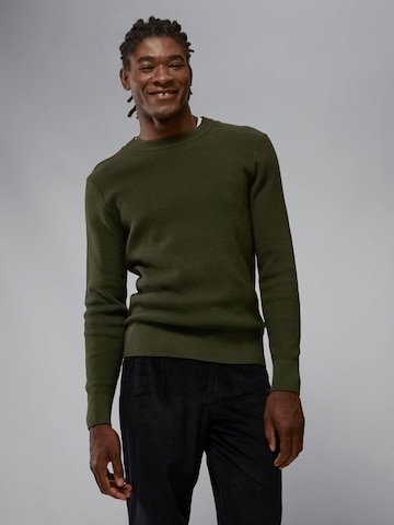 J.Lindeberg Пуловер в зелено: отпред