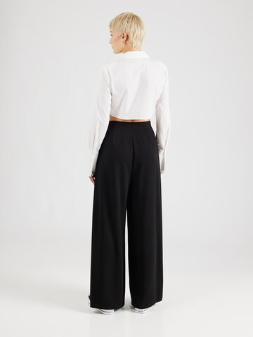 VERO MODA - Pierna ancha Pantalón plisado 'VMLAVA' en negro