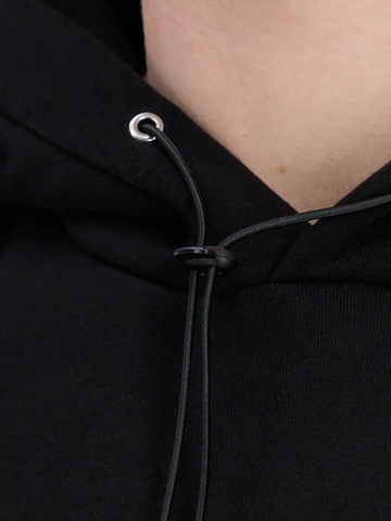 ALPHA INDUSTRIES Sweatshirt in Schwarz