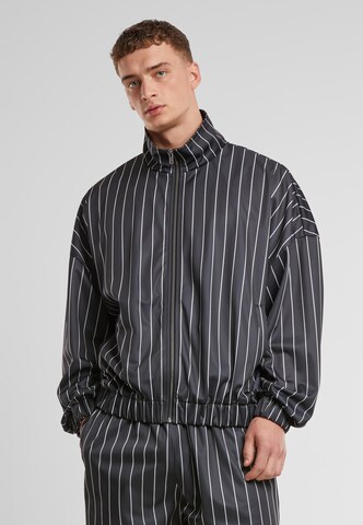 Urban Classics Übergangsjacke in Schwarz: Vorderseite