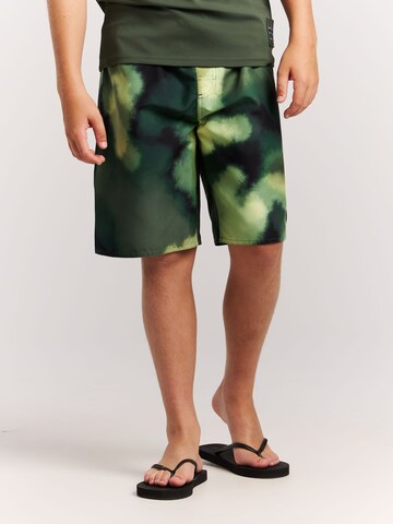PROTEST Badeshorts 'PRTEmil JR'‌ in Grün