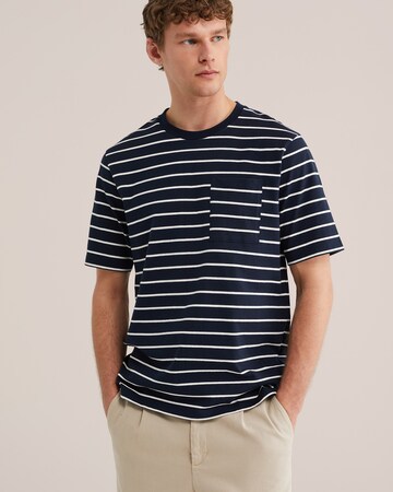 Tricou de la WE Fashion pe albastru: față