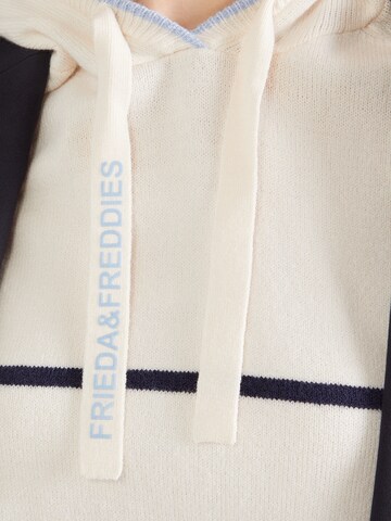 Frieda & Freddies NY Pullover in Weiß