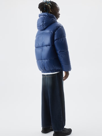 Pull&Bear Zimní bunda – modrá