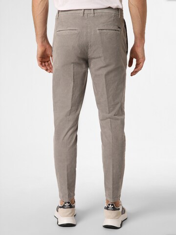 Effilé Pantalon à plis 'Riley' Finshley & Harding en gris