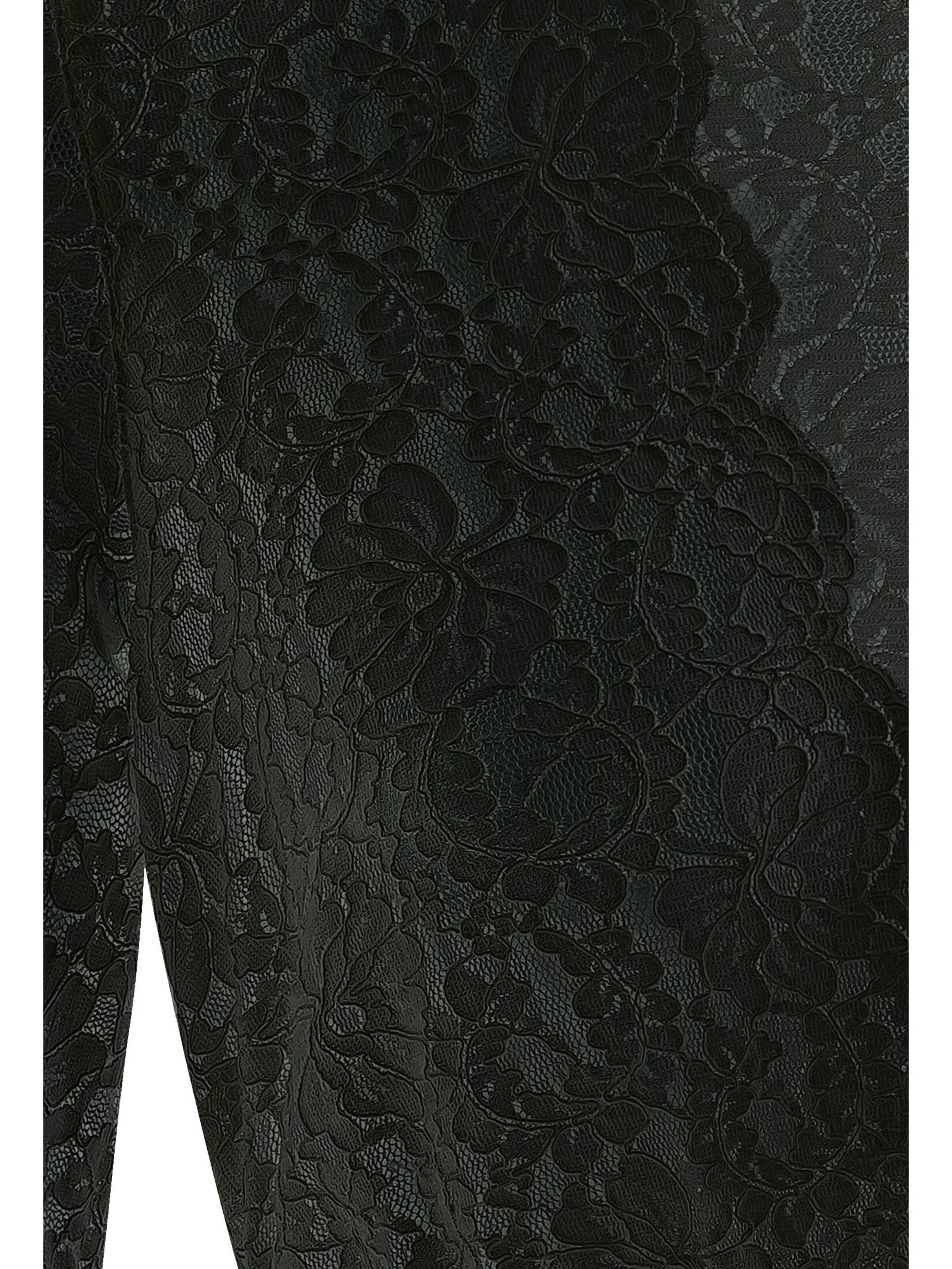 WALDORFF Dirndlbluse 'Sarah' aus hochwertiger Spitze in Schwarz