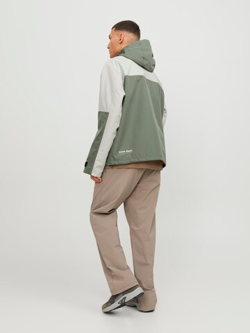 JACK & JONES Functionele jas 'Hike' in Groen