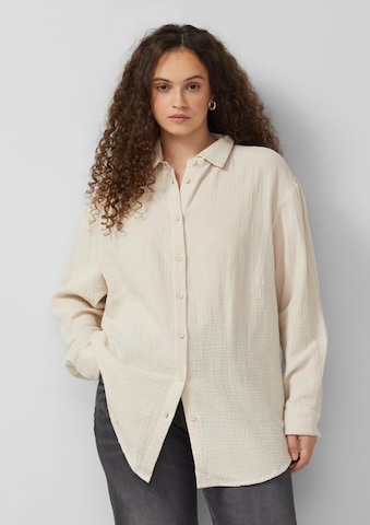 Chemisier QS en beige : devant