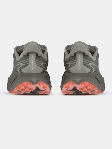 pelēks HOKA Skriešanas apavi 'CHALLENGER 8'