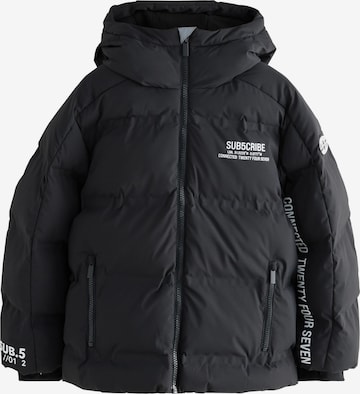 juoda Next Paltas: priekis