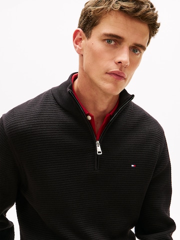 TOMMY HILFIGER Pullover in Schwarz