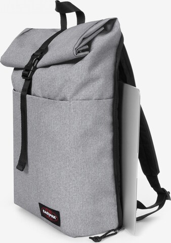 EASTPAK - Mochila em cinzento