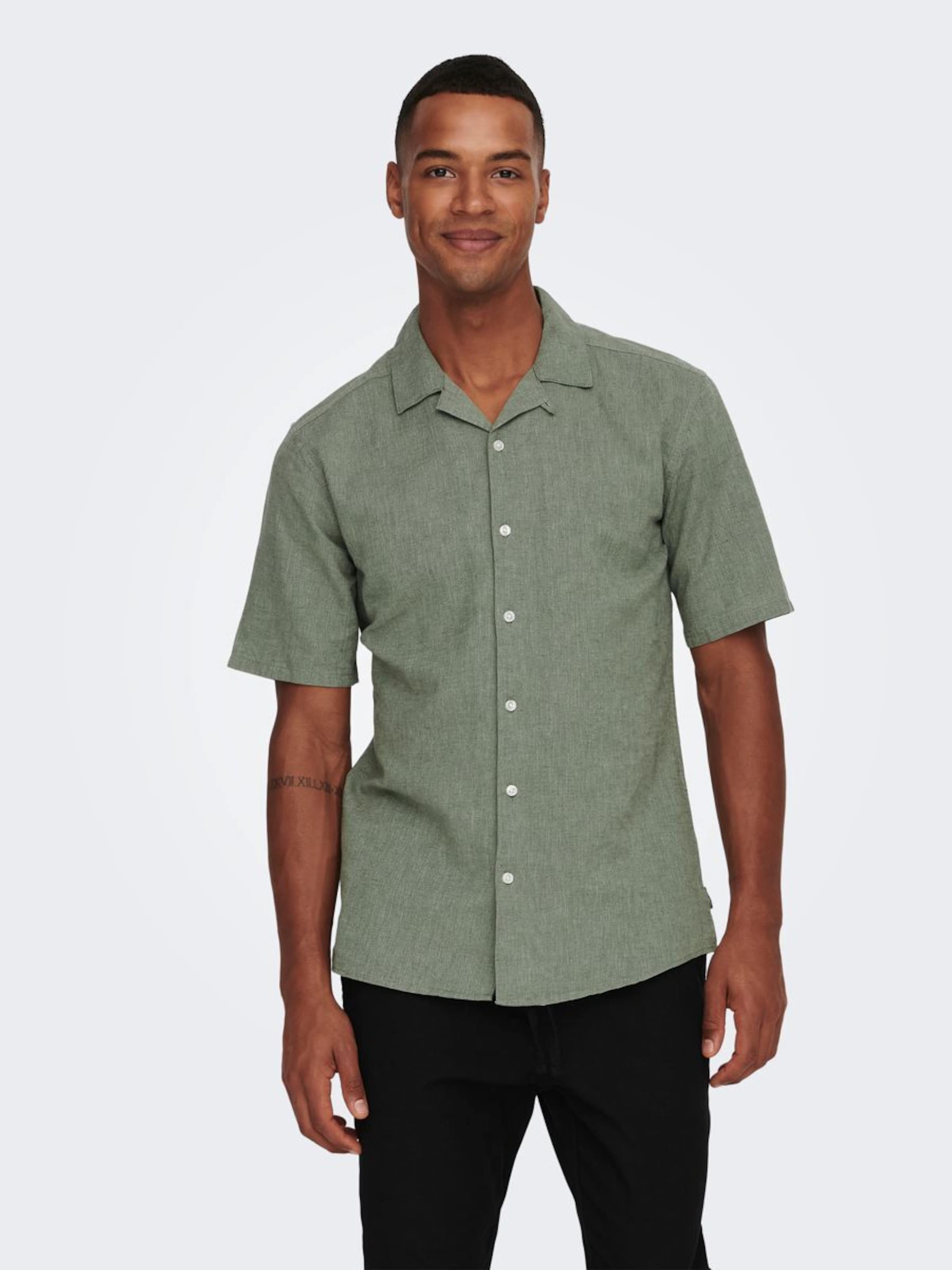 Only & Sons Regular fit Button Up Shirt 'Caiden' in Green | ABOUT YOU