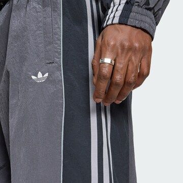 Loosefit Pantalon 'Adilenium Season 5' ADIDAS ORIGINALS en noir