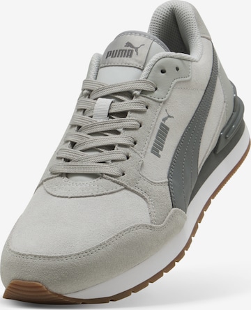 PUMA Sneakers laag in Grijs: voorkant