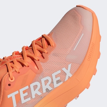 ADIDAS TERREX Low shoe 'Agravic 3' in Orange
