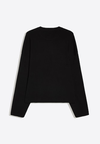 Pulover de la Bershka pe negru