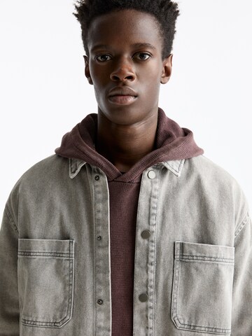 Giacca di mezza stagione di Pull&Bear in grigio