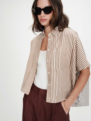 Grace & Mila Blouse 'VERCIA' in Mixed colors: front