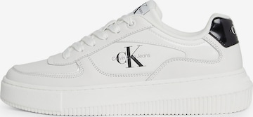 Baskets basses Calvin Klein Jeans en blanc : devant