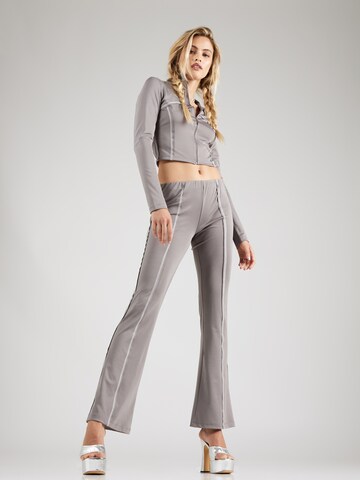 évasé Pantalon 'Kili' SHYX en gris