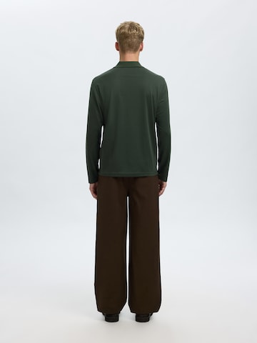 T-Shirt 'SLHFAVE' SELECTED en vert