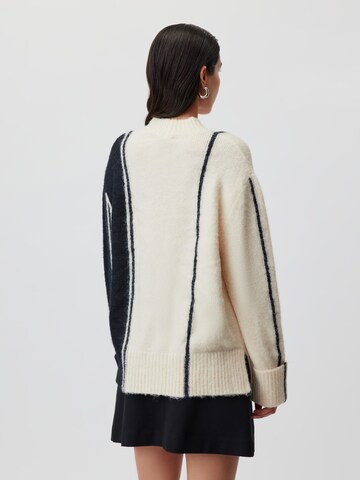 LeGer by Lena Gercke Pullover 'Saskia' i hvid