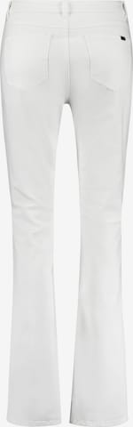 TAIFUN Bootcut Jeans in Weiß