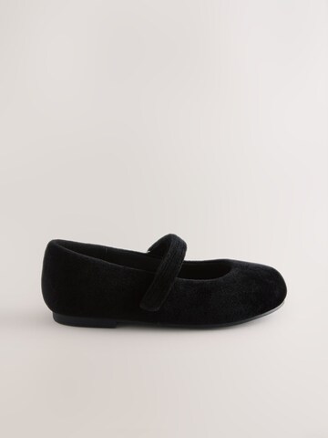 Next Ballerina in Schwarz