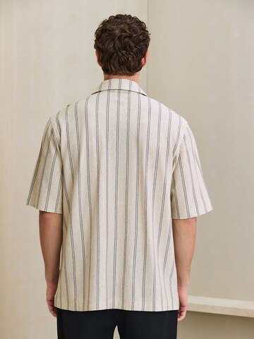 Next - Regular Fit Camisa em bege
