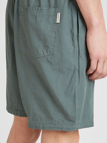 Iriedaily - Loosefit Pantalón 'City Relax' en verde