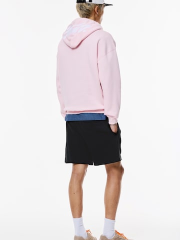 Pull&Bear Ohlapna forma Hlače 'STWD' | črna barva