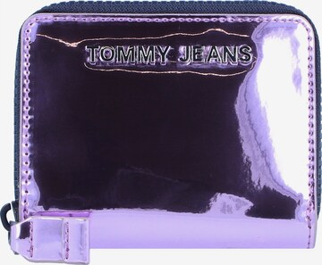 Tommy Jeans Wallet in Purple: front