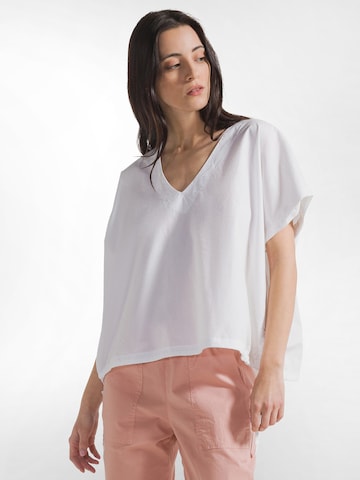 DEHA Blouse in Wit: voorkant