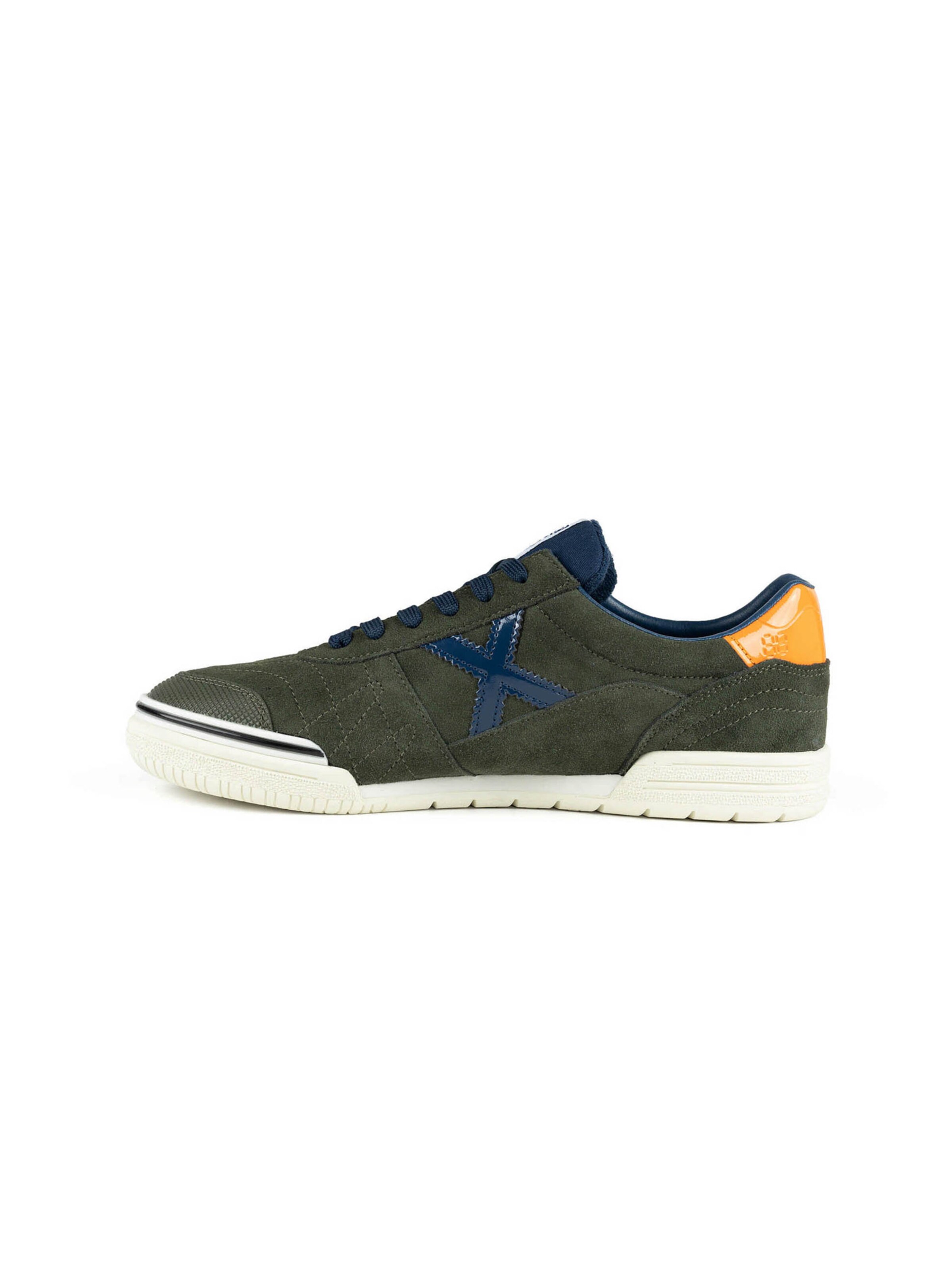 Baskets basses ' GRESCA ' MUNICH en vert : devant