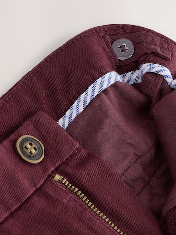 Next Slimfit Housut värissä punainen