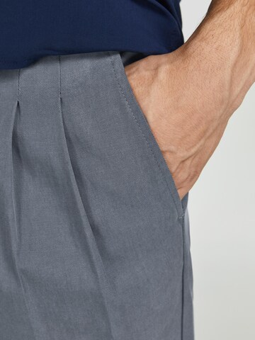 regular Pantaloni con pieghe 'Ace' di JACK & JONES in grigio