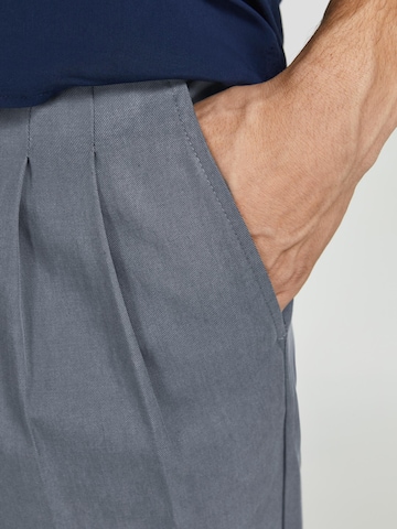 JACK & JONES - regular Pantalón plisado 'Ace' en gris