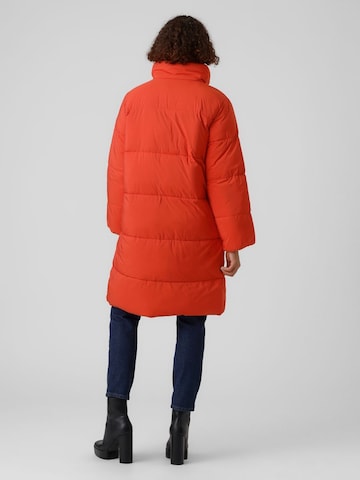 VERO MODA Winter Jacket in Orange