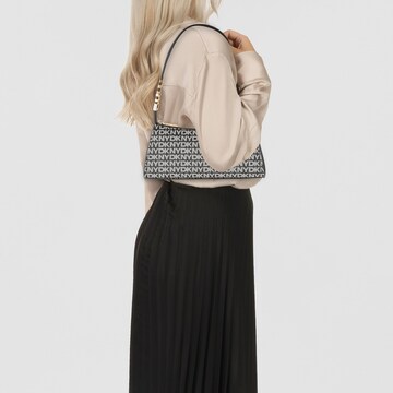 DKNY Schultertasche in Schwarz: Vorderseite