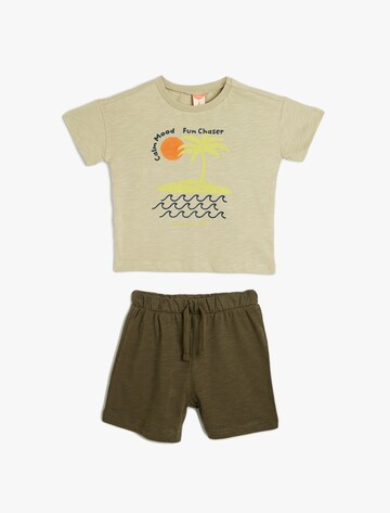 Koton Set in Groen: voorkant