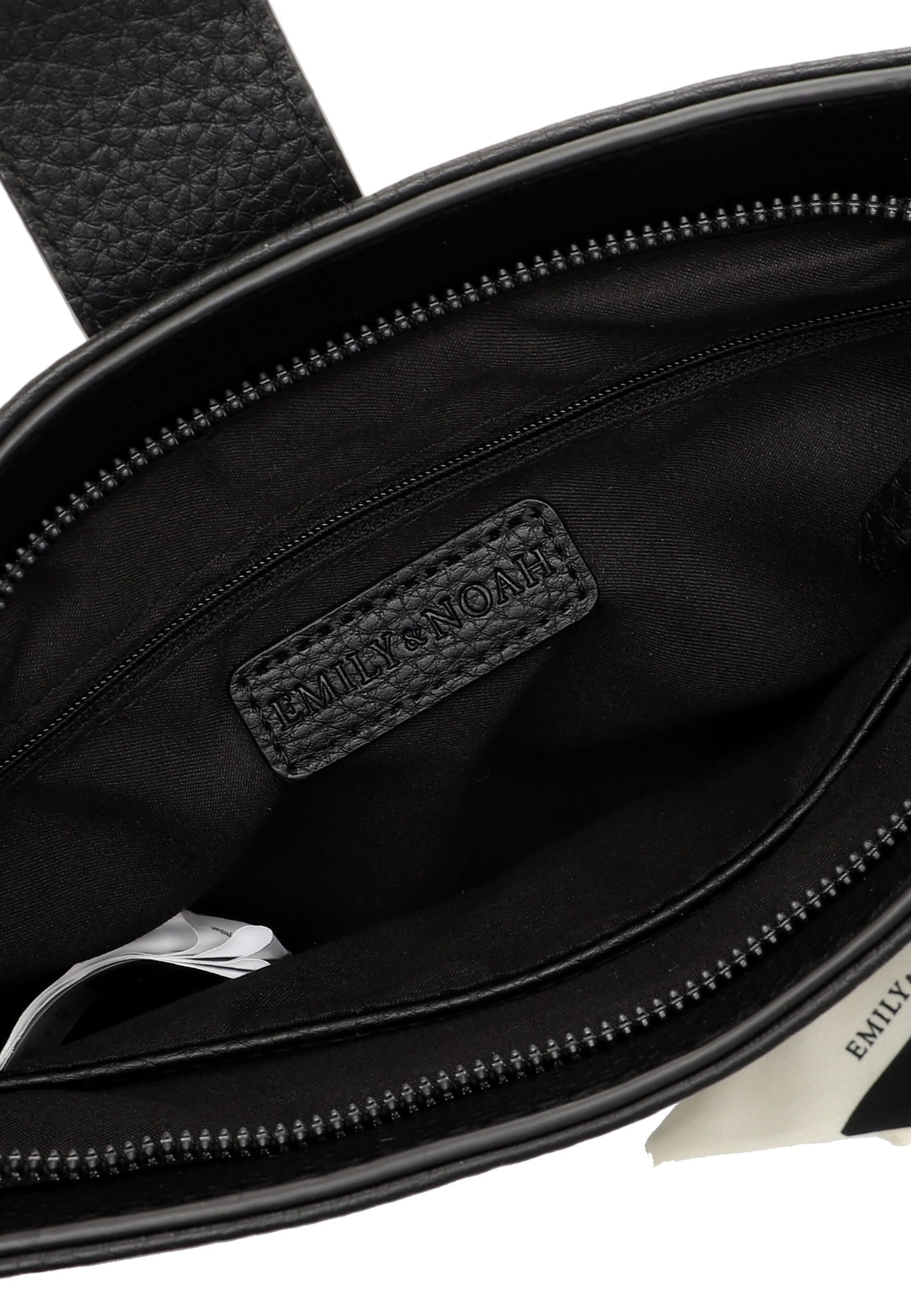 Emily & Noah Shoulder bag 'Hasina' in Black