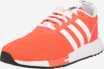 ADIDAS ORIGINALS Trampki niskie 'Multix' w kolorze pomarańczowy: przód